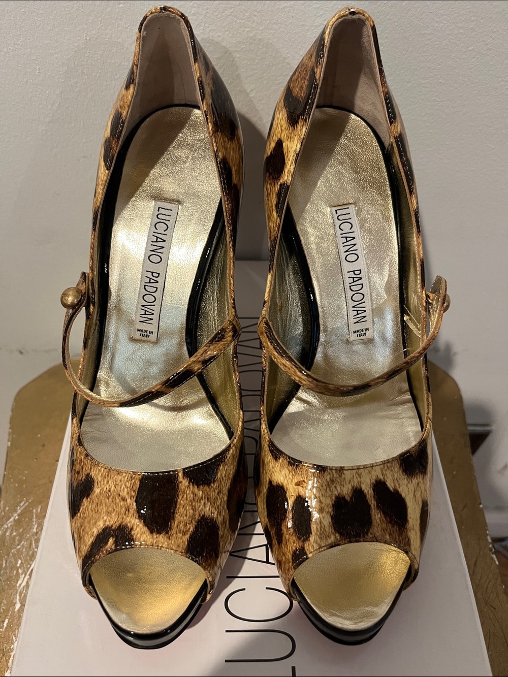 Leopard Print Peep-Toe Pumps By LUCIANO PADOVAN